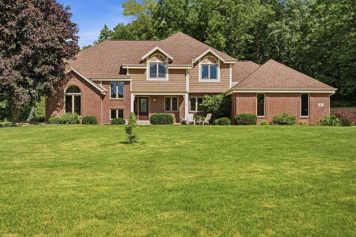 S67W20071 Benjamin Ct, Muskego, WI 53150 - #1