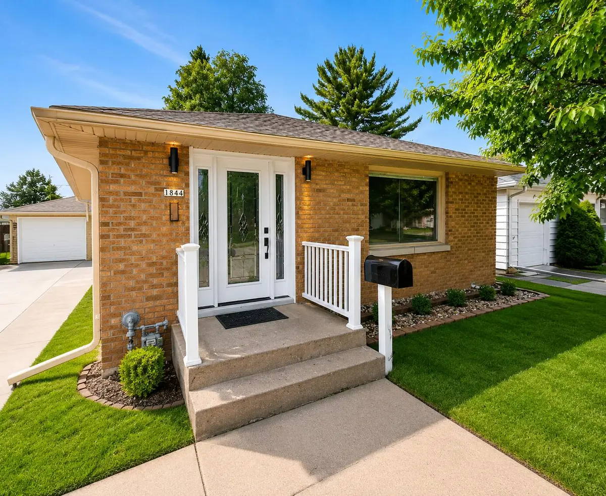 1844 N 23rd St, Sheboygan, WI 53081 - #1