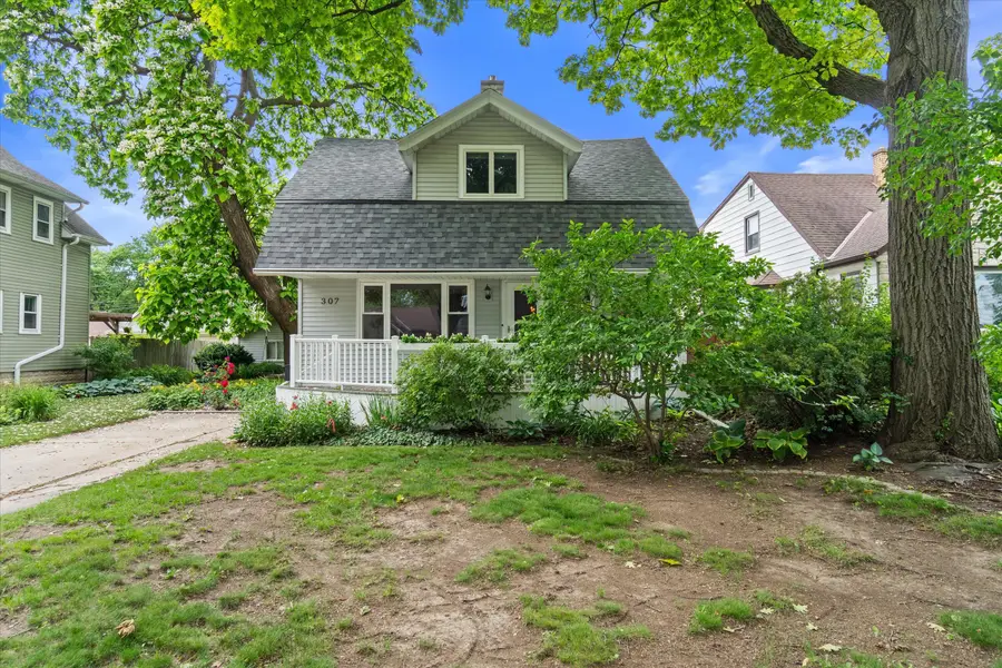 307 S 62nd St, Milwaukee, WI 53214 - #2