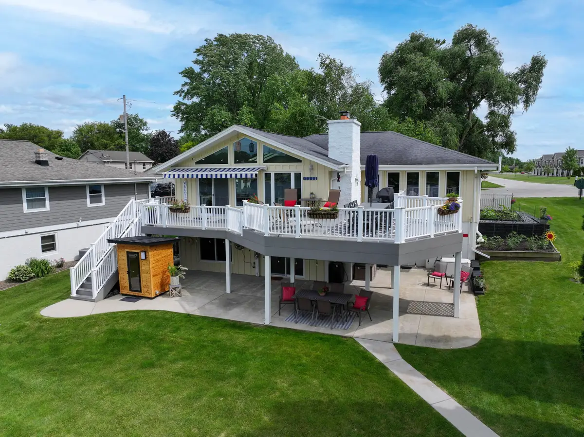 S74W17426 Lake Dr, Muskego, WI 53150 - #1