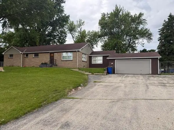 W191S7509 Richdorf Dr, Muskego, WI 53150