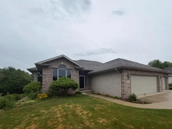 N8244 Ashberry Ave, Taycheedah, WI 54937