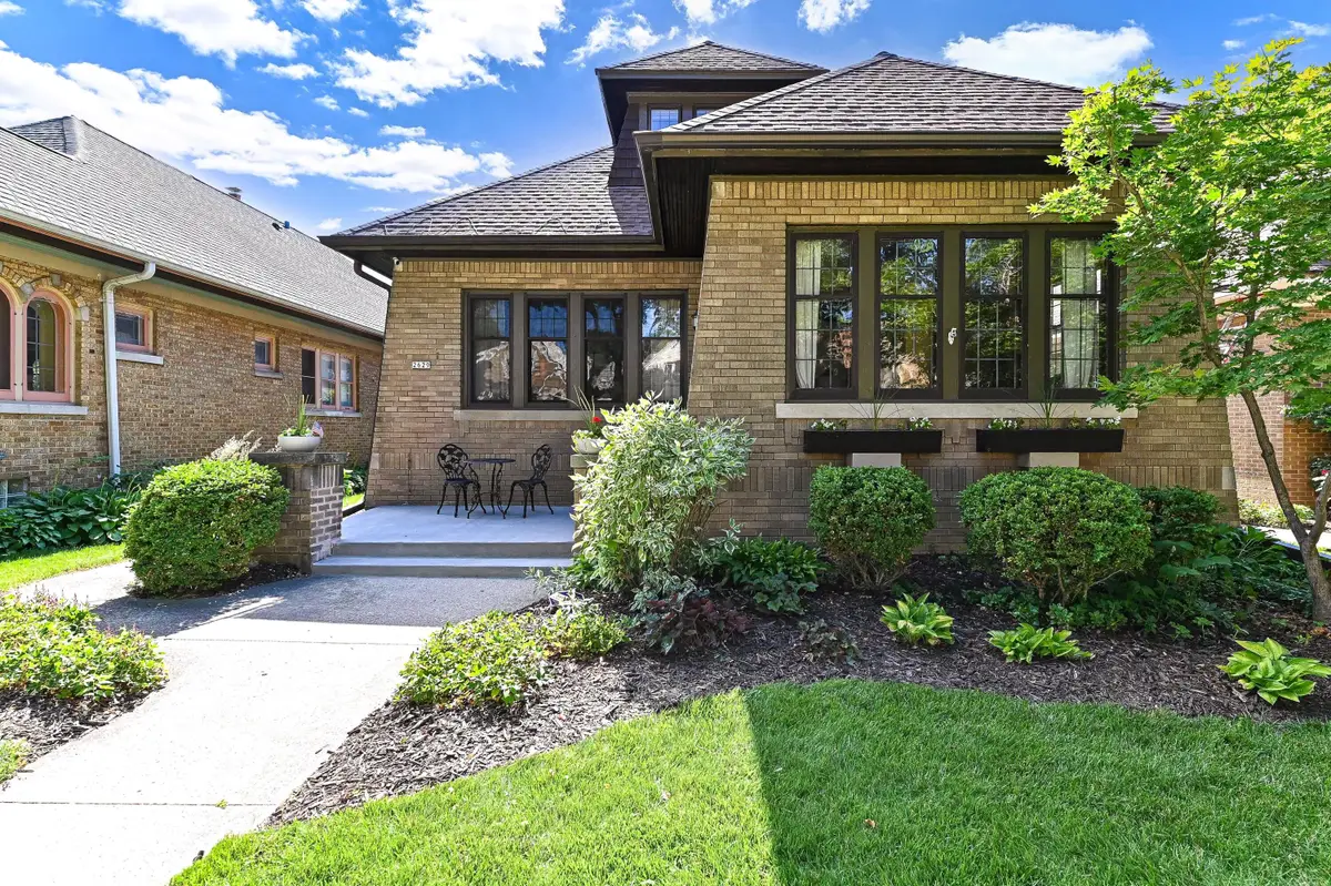 2629 N 67th St, Wauwatosa, WI 53213 - #1