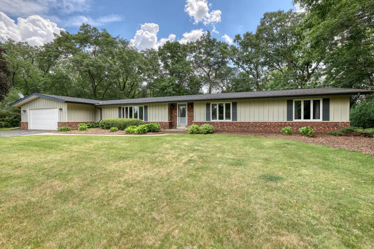 S43W36805 Laak Ln, Ottawa, WI 53118 - #1