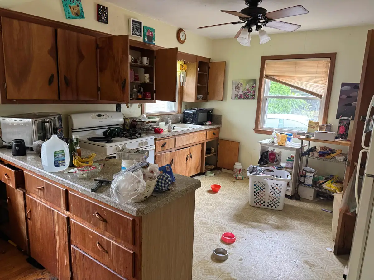 2126 N 115th St, Wauwatosa, WI 53226 - #1