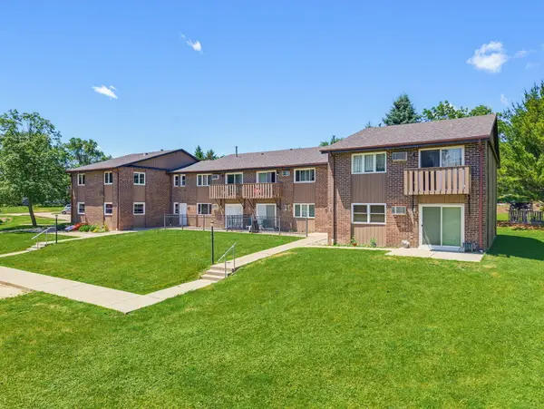 420 Racine St, Waterford, WI 53185