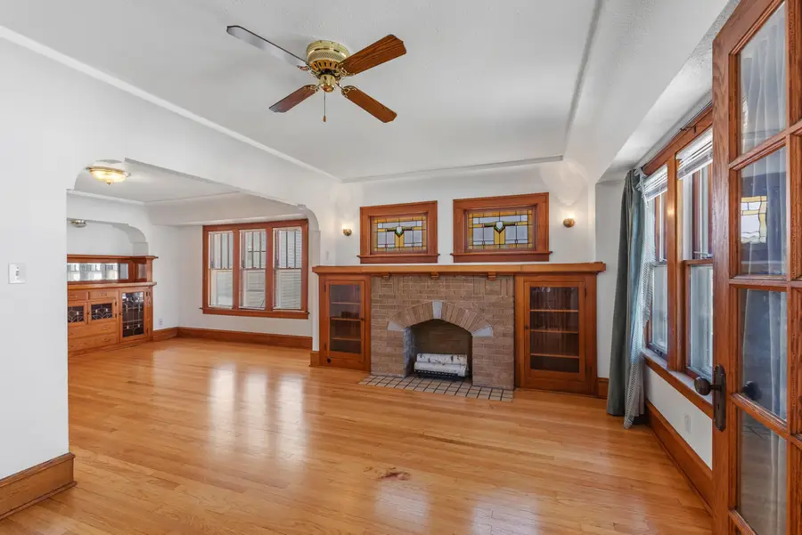 1312 S 53rd St, West Milwaukee, WI 53214 - #2