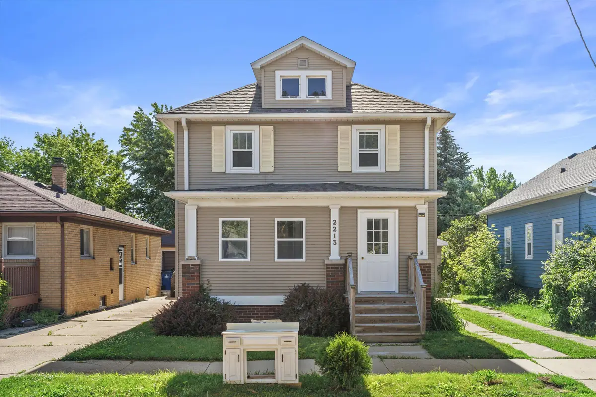 2213 Carlilse Ave, Racine, WI 53404 - #1