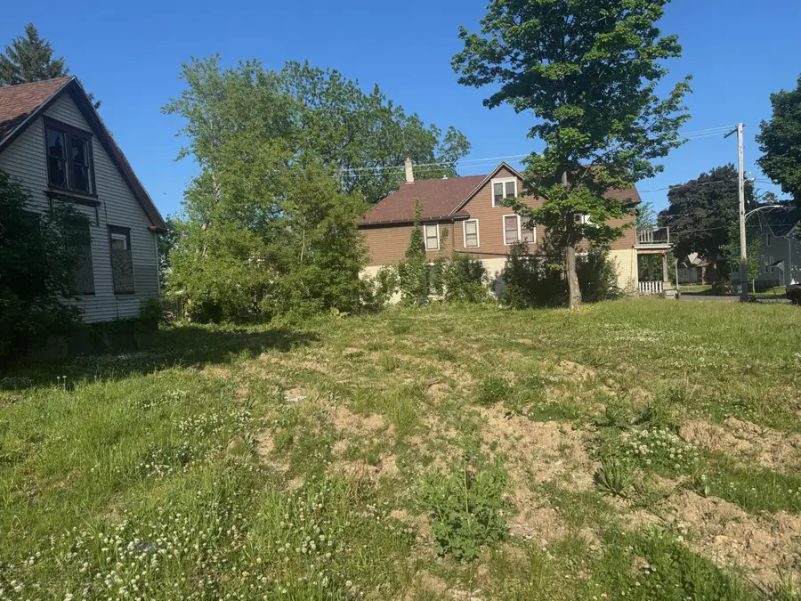 3254 N 15th St, Milwaukee, WI 53206 - #3