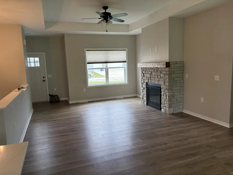 304 Riverside Ct, Theresa, WI 53091 - #3