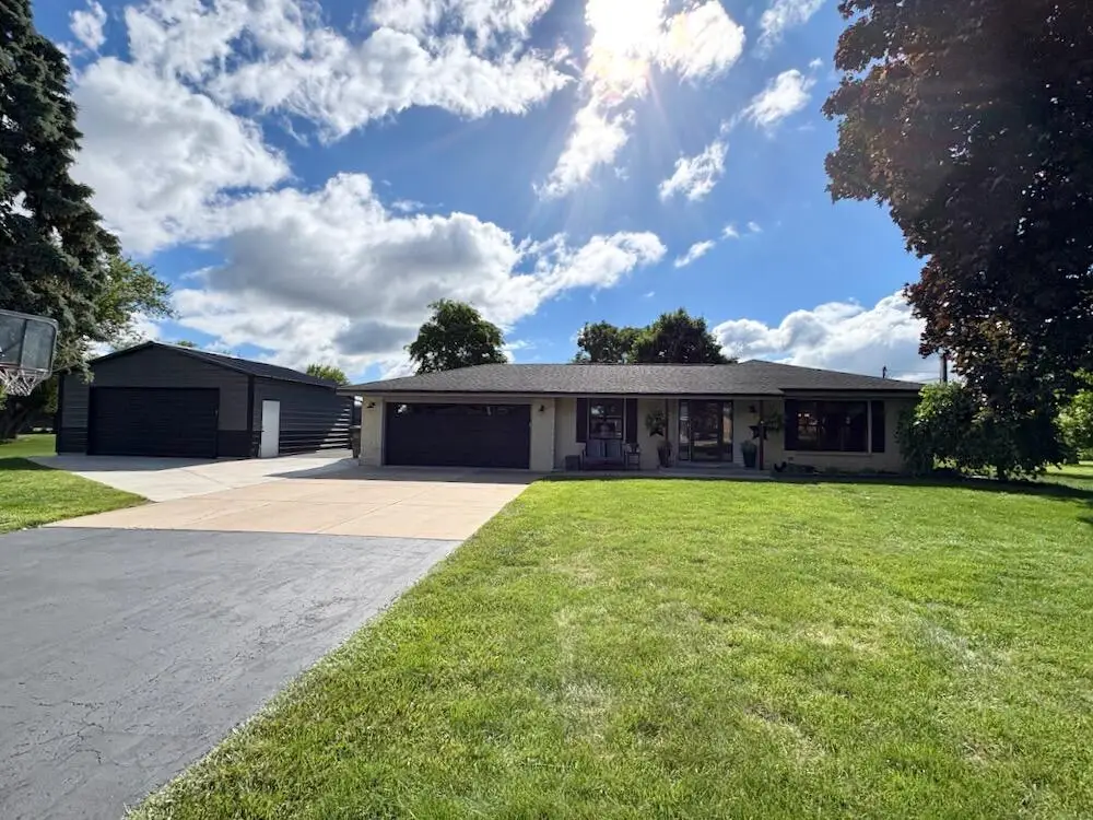 7410 S 68th St, Franklin, WI 53132 - #1