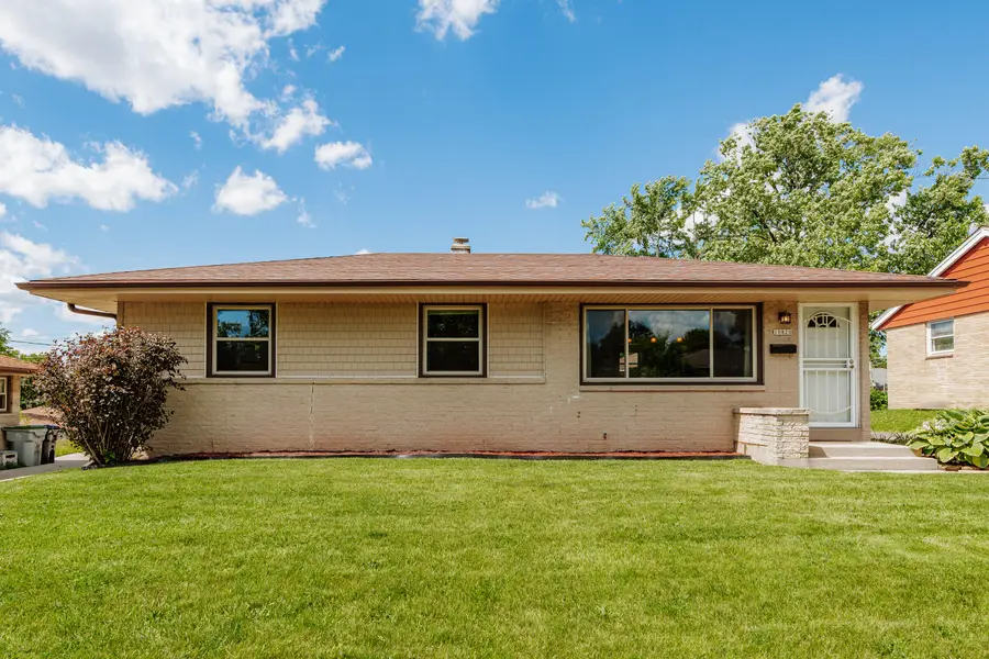 10820 W Stark St, Milwaukee, WI 53225 - #2