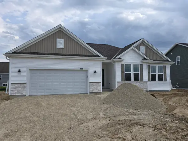 1549 Patton Dr, Hartford, WI 53027