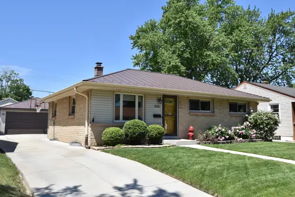 3669 S 81st St, Milwaukee, WI 53220