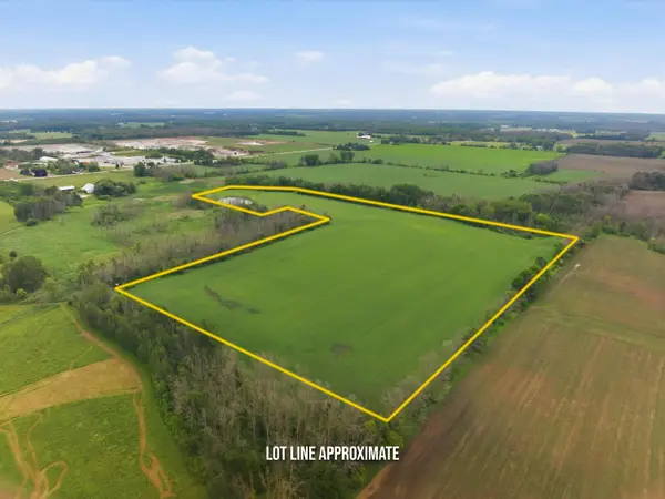 LT3 310 Hwy, Manitowoc Rapids, WI 54220