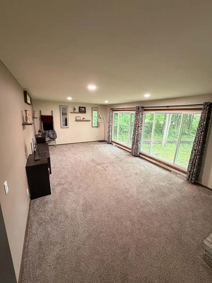 3747 Maplewood Ct, Richfield, WI 53033 - #2