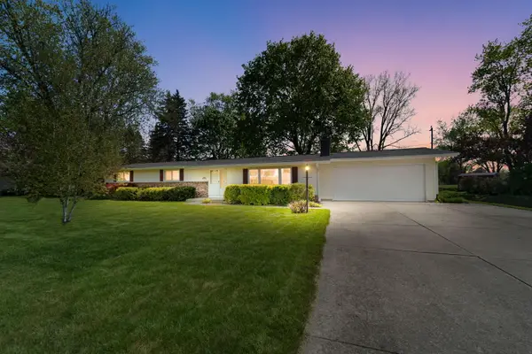 S66W13555 Saroyan Rd, Muskego, WI 53150
