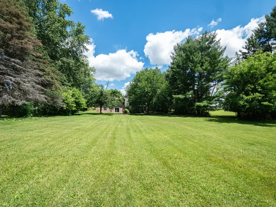 N6185 Country View Ln, Concord, WI 53178 - #2