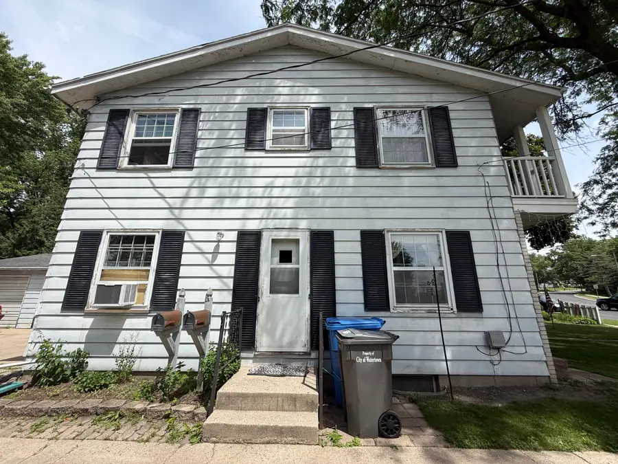 1506 E Main St, Watertown, WI 53094 - #3