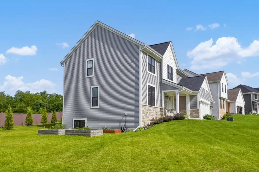 3741 Howell Oaks Dr, Waukesha, WI 53188 - #3