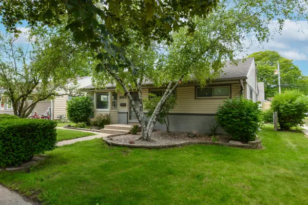 2837 S 67th St, Milwaukee, WI 53219