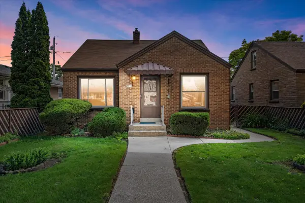 3322 S Dayfield Ave, Milwaukee, WI 53207