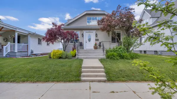 2416 N 11th St, Sheboygan, WI 53083