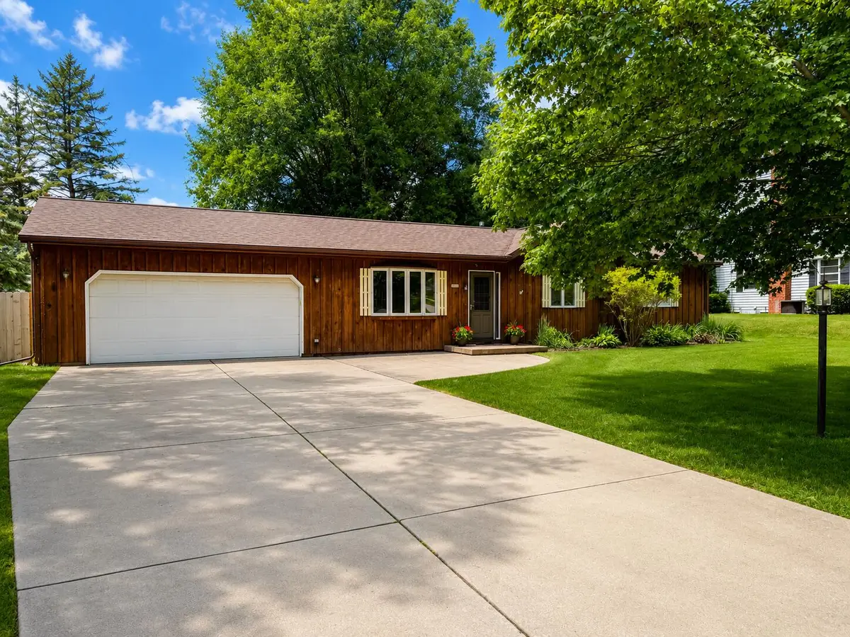 1412 N 40th St, Sheboygan, WI 53081 - #1