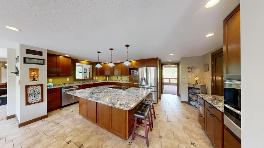 580 Skunk Hollow Rd, La Crescent, MN 55947 - #3