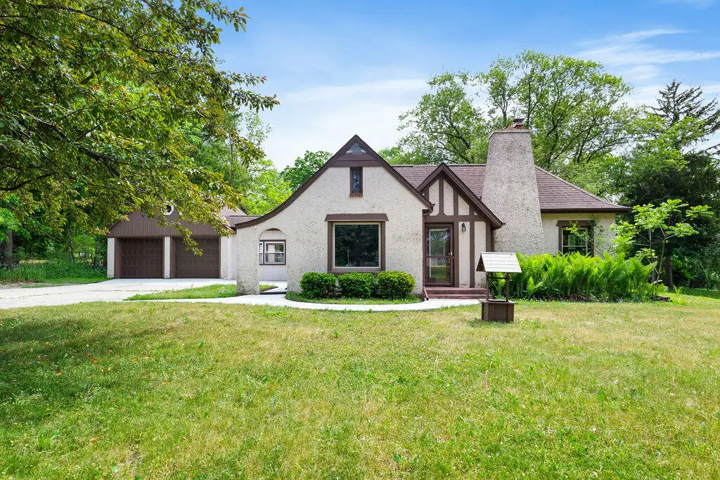 2357 State Highway 33, Trenton, WI 53095 - #1