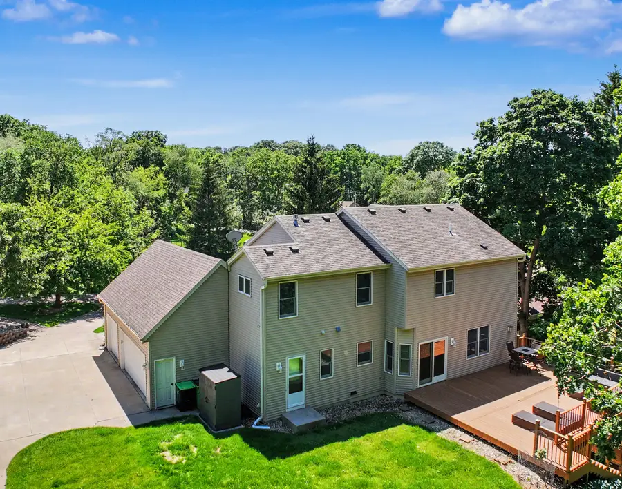 30906 Pleasant View Dr, Waterford, WI 53185 - #2