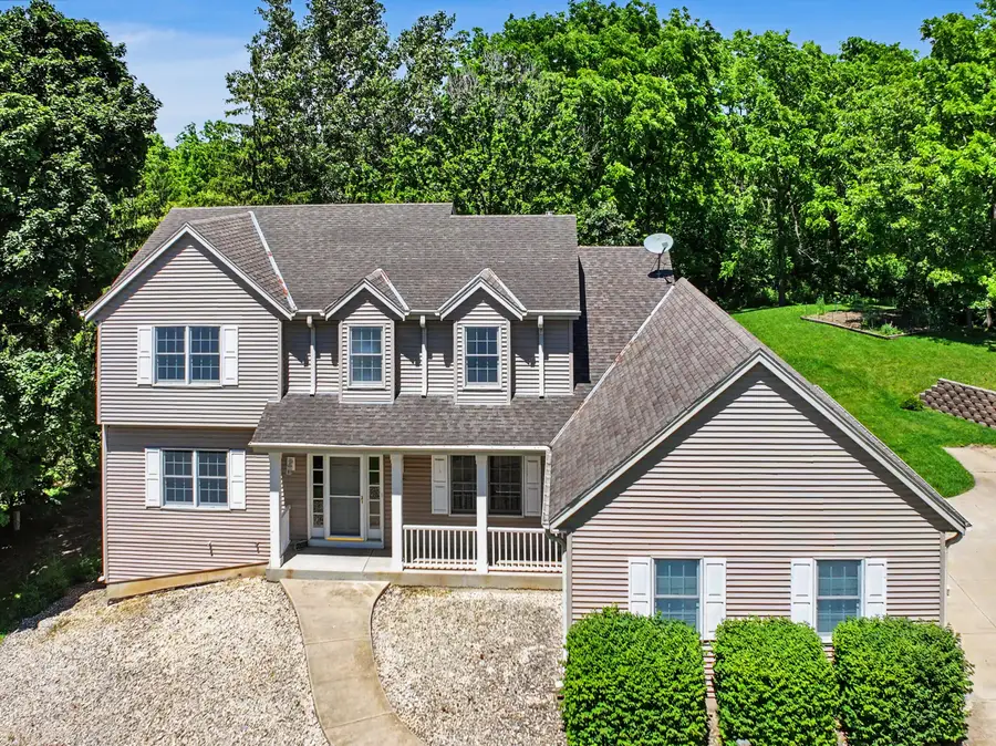 30906 Pleasant View Dr, Waterford, WI 53185 - #3