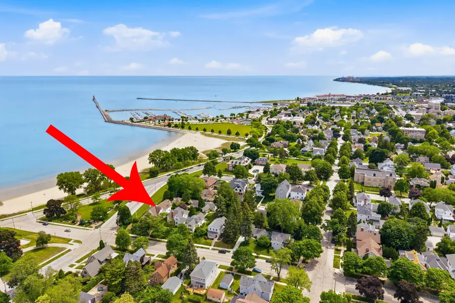 305 Michigan Ave, Sheboygan, WI 53081 - #3
