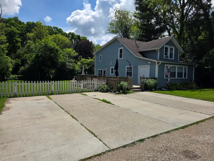 N2456 Mildred St, Delavan Lake, WI 53115 - #2