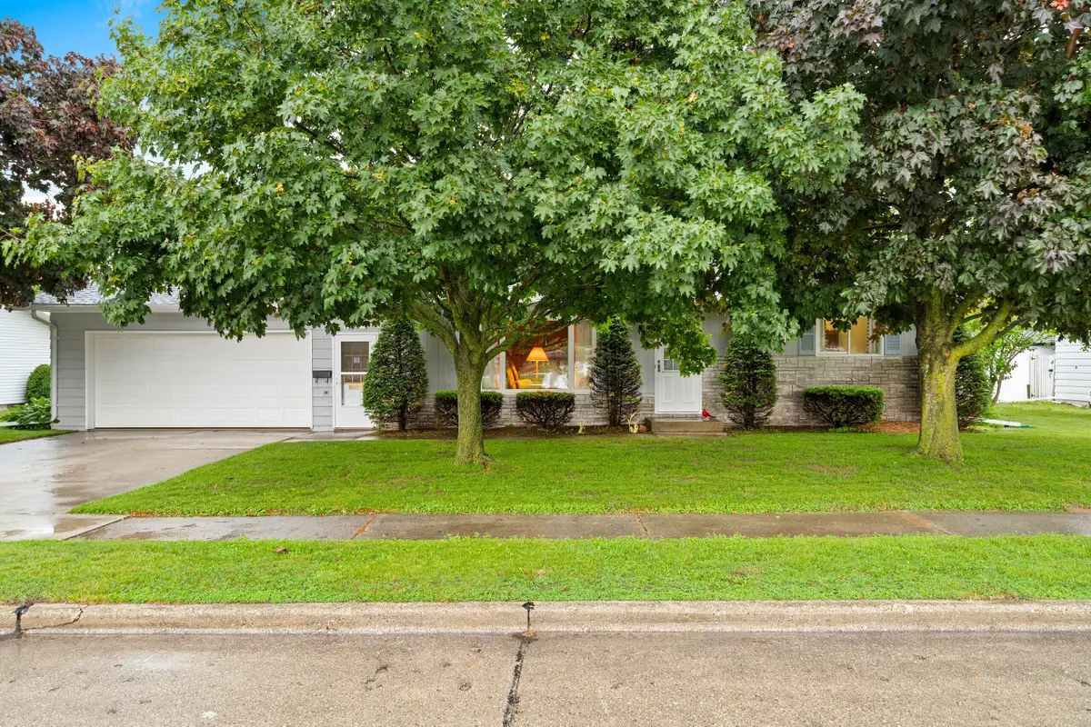 1619 Miriam Rd, Manitowoc, WI 54220 - #1