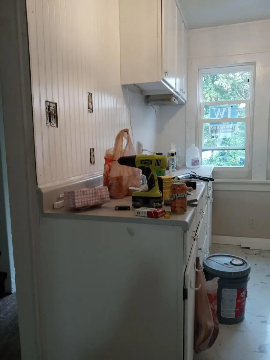 5921 N 37th St, Milwaukee, WI 53209 - #2