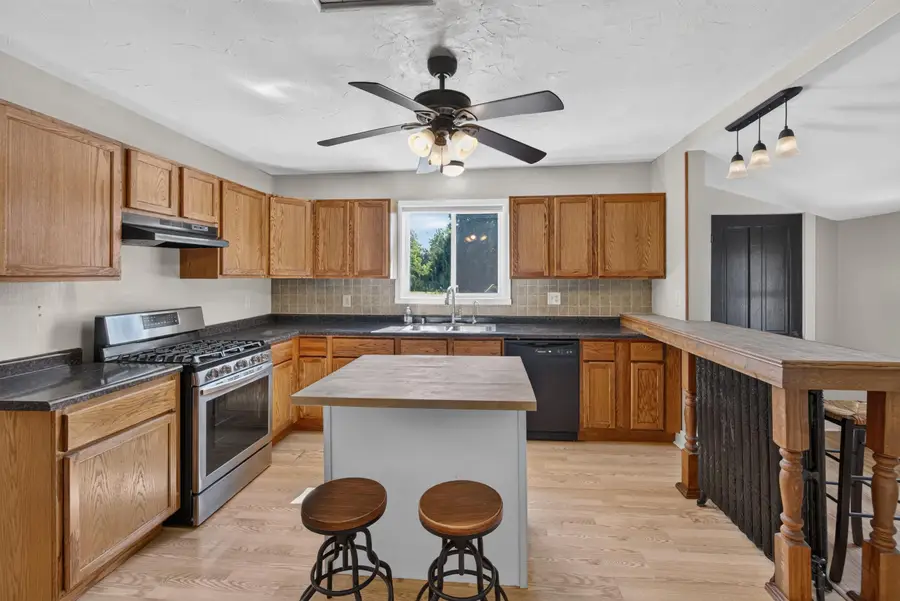 305 N Milwaukee St, Theresa, WI 53091 - #2