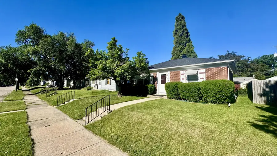 218 Luedtke Ave, Racine, WI 53405 - #2