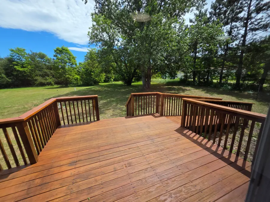 3060 15th Ave, Springville, WI 53965 - #3