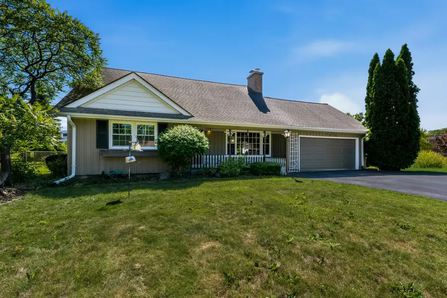 7873 N Edgeworth Dr, Milwaukee, WI 53223 - #2