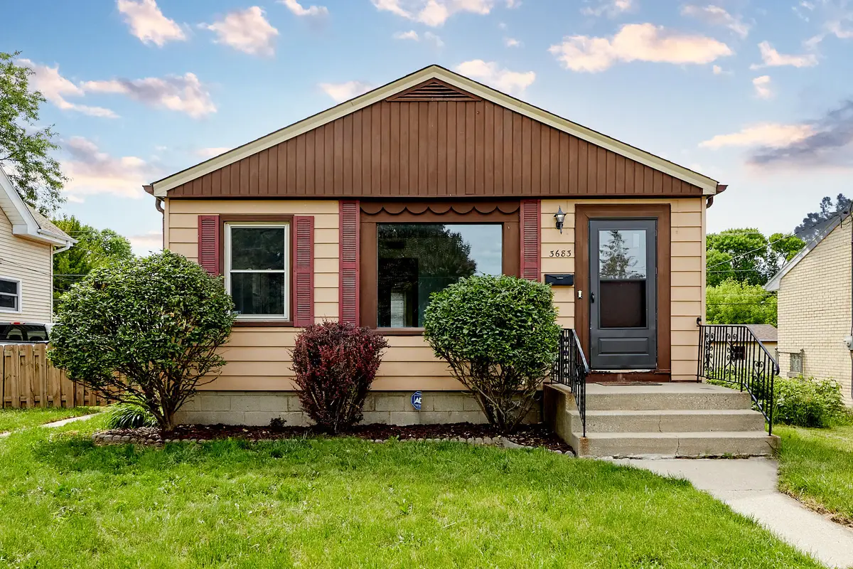 3683 S Clement Ave, Milwaukee, WI 53207 - #1