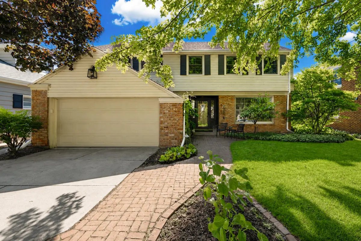 6120 N Kent Ave, Whitefish Bay, WI 53217 - #1