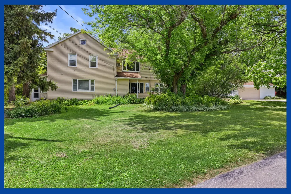 N132W18286 Rockfield Rd, Germantown, WI 53076 - #1