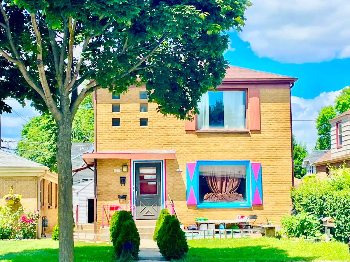 3371 S 16th St, Milwaukee, WI 53215 - #1