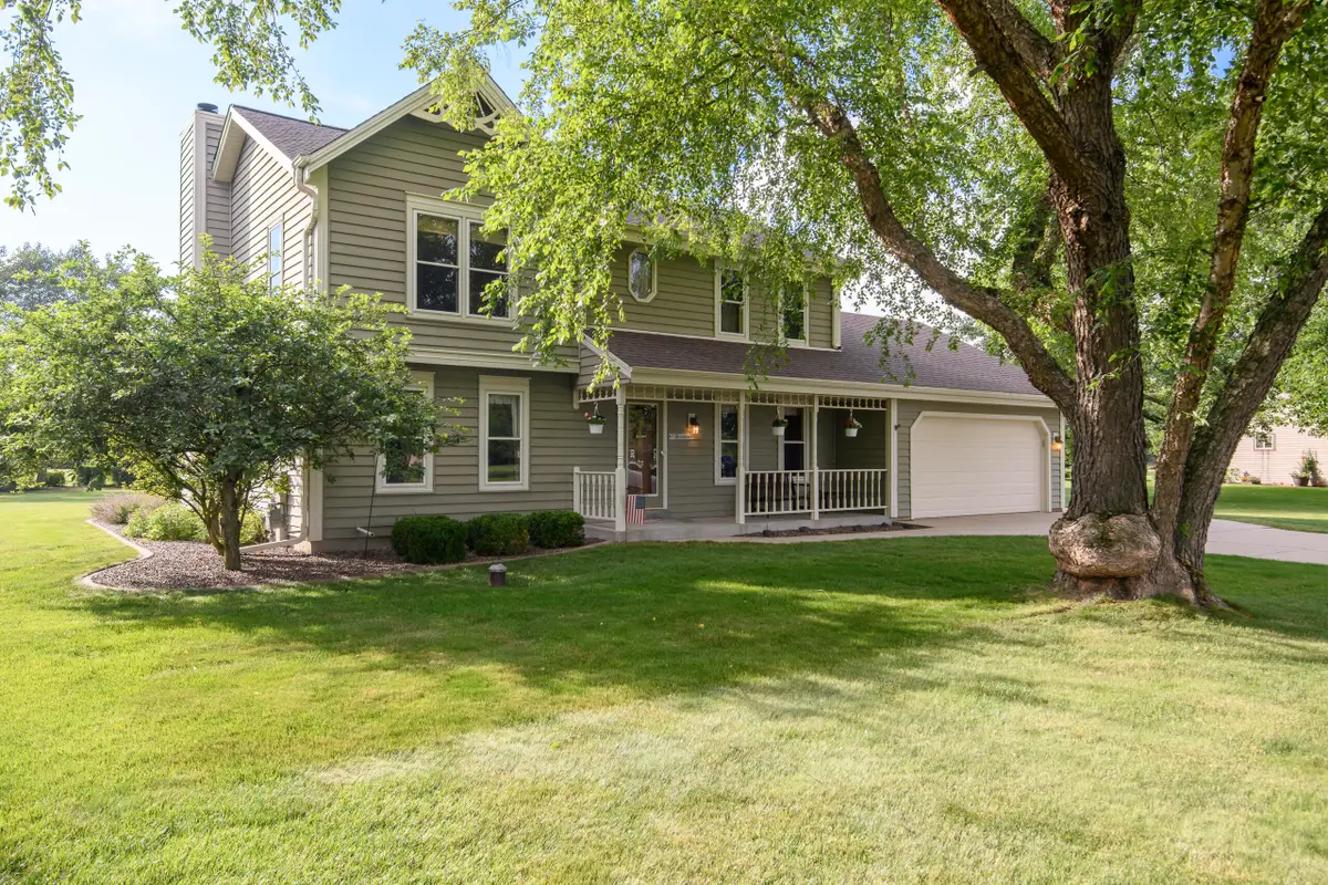 N75W28050 Schmidt Ln, Merton, WI 53029 - #1