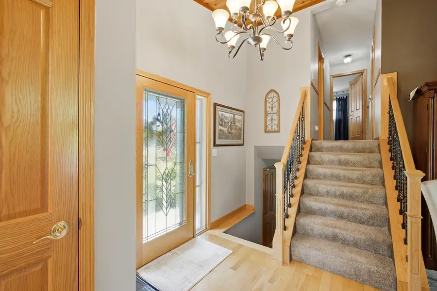 S77W20542 Hillendale Dr, Muskego, WI 53150 - #2