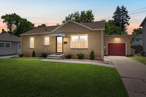 5005 W Forest Home Ave, Milwaukee, WI 53219