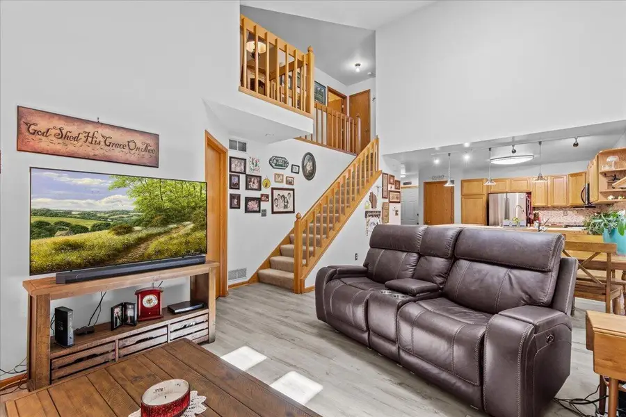 314 S Jefferson St, Waterford, WI 53185 - #2
