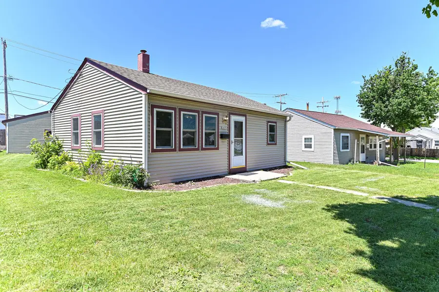 3409 S 20th St, Milwaukee, WI 53215 - #2