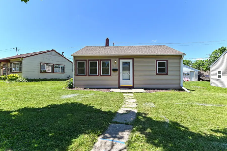 3409 S 20th St, Milwaukee, WI 53215 - #3